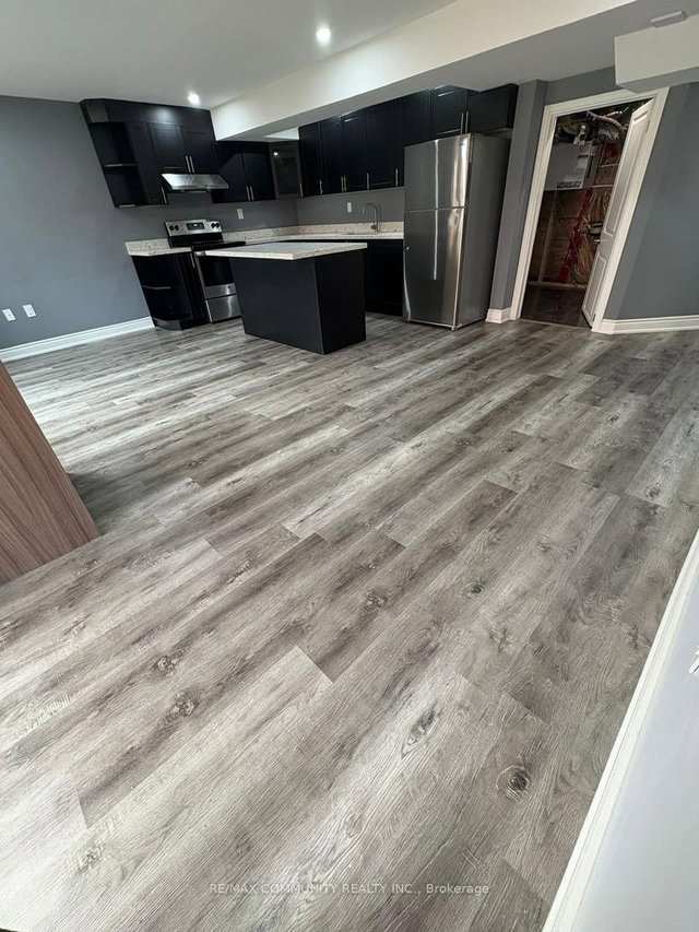 699 Somerville Drive