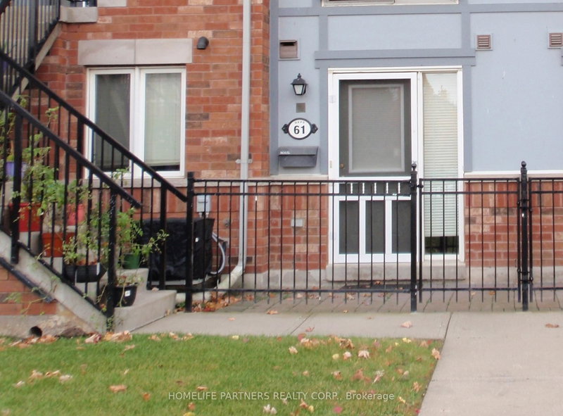 61 - 2275 Bur Oak Avenue