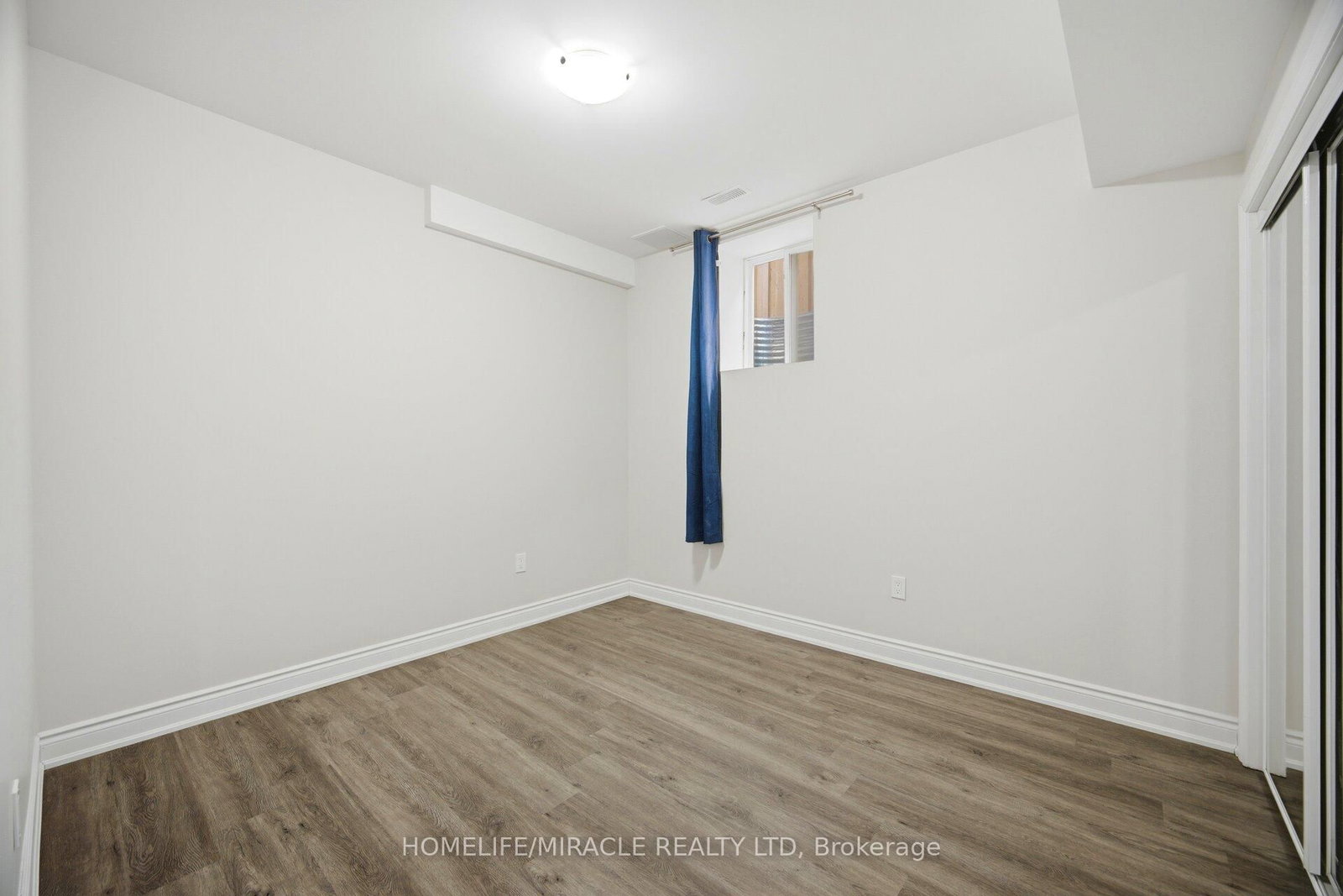 642 Barons Street • Vaughan, ON photo 42