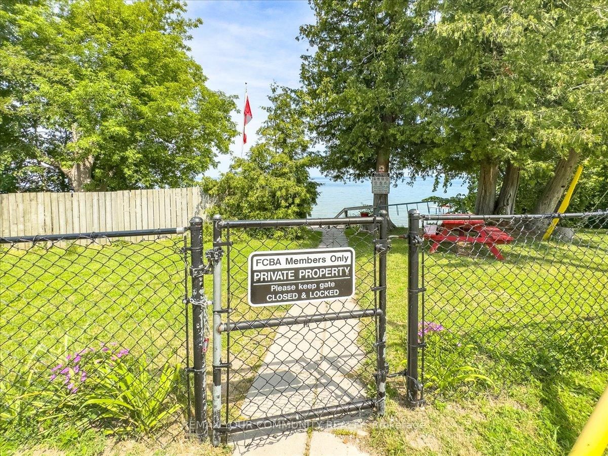 17 Farley Circle • Georgina, ON photo 29