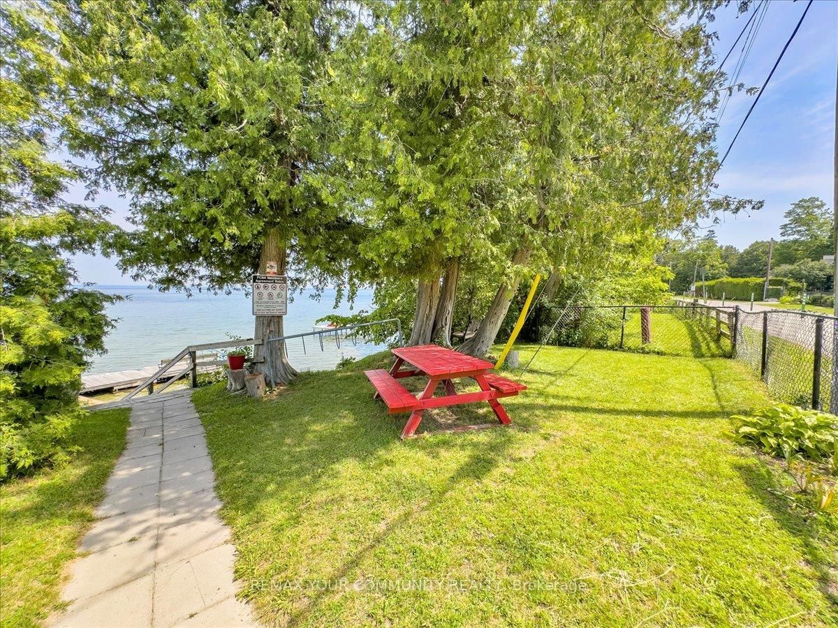 17 Farley Circle • Georgina, ON photo 30