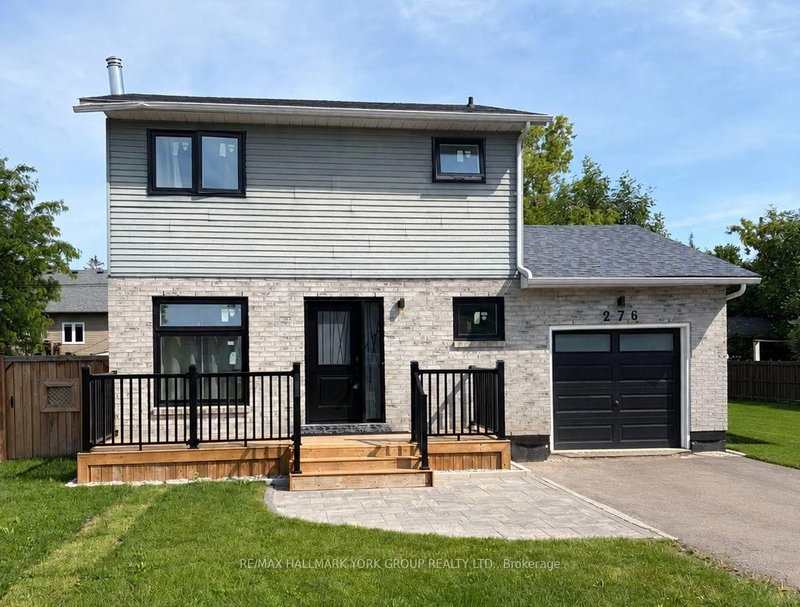 home for lease on 276 Glenwoods Avenue