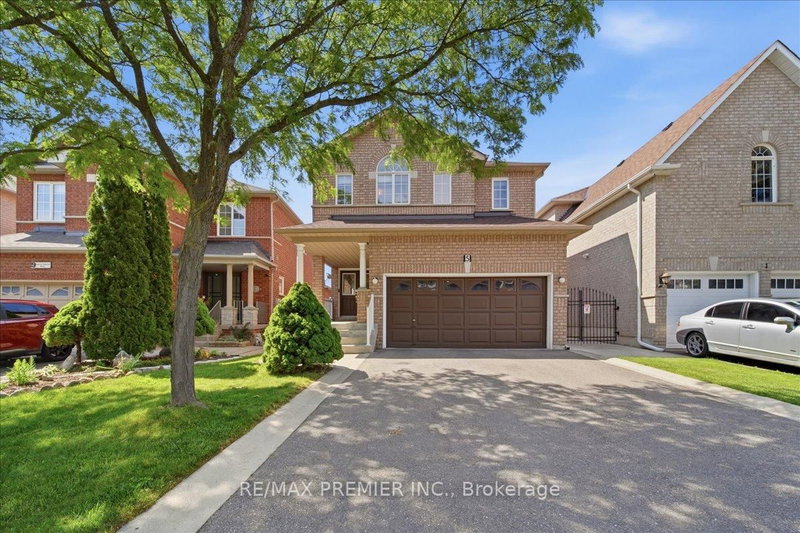 5 Laura Sabrina Drive