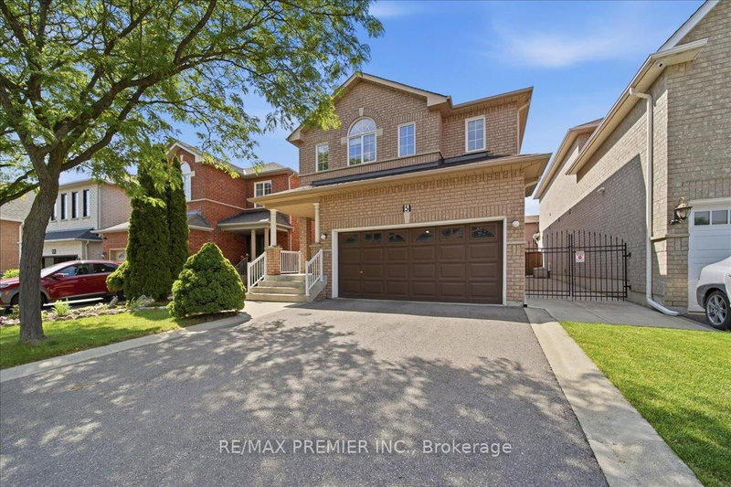 5 Laura Sabrina Drive