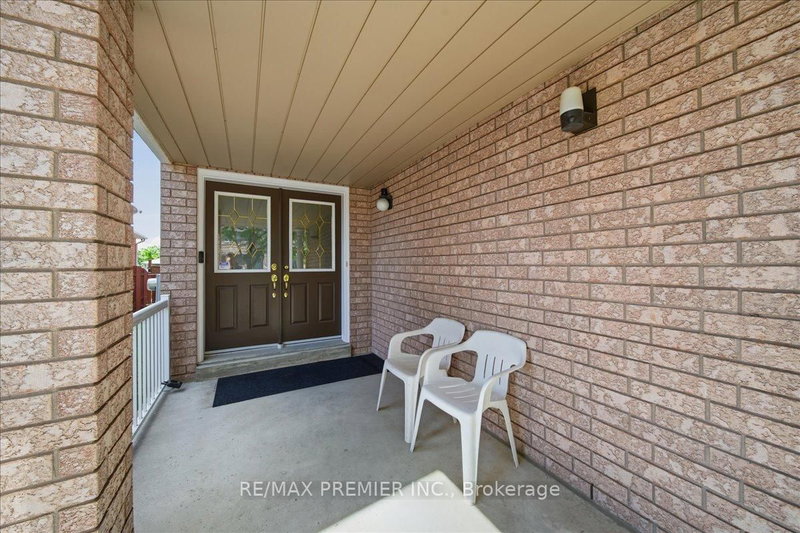 5 Laura Sabrina Drive