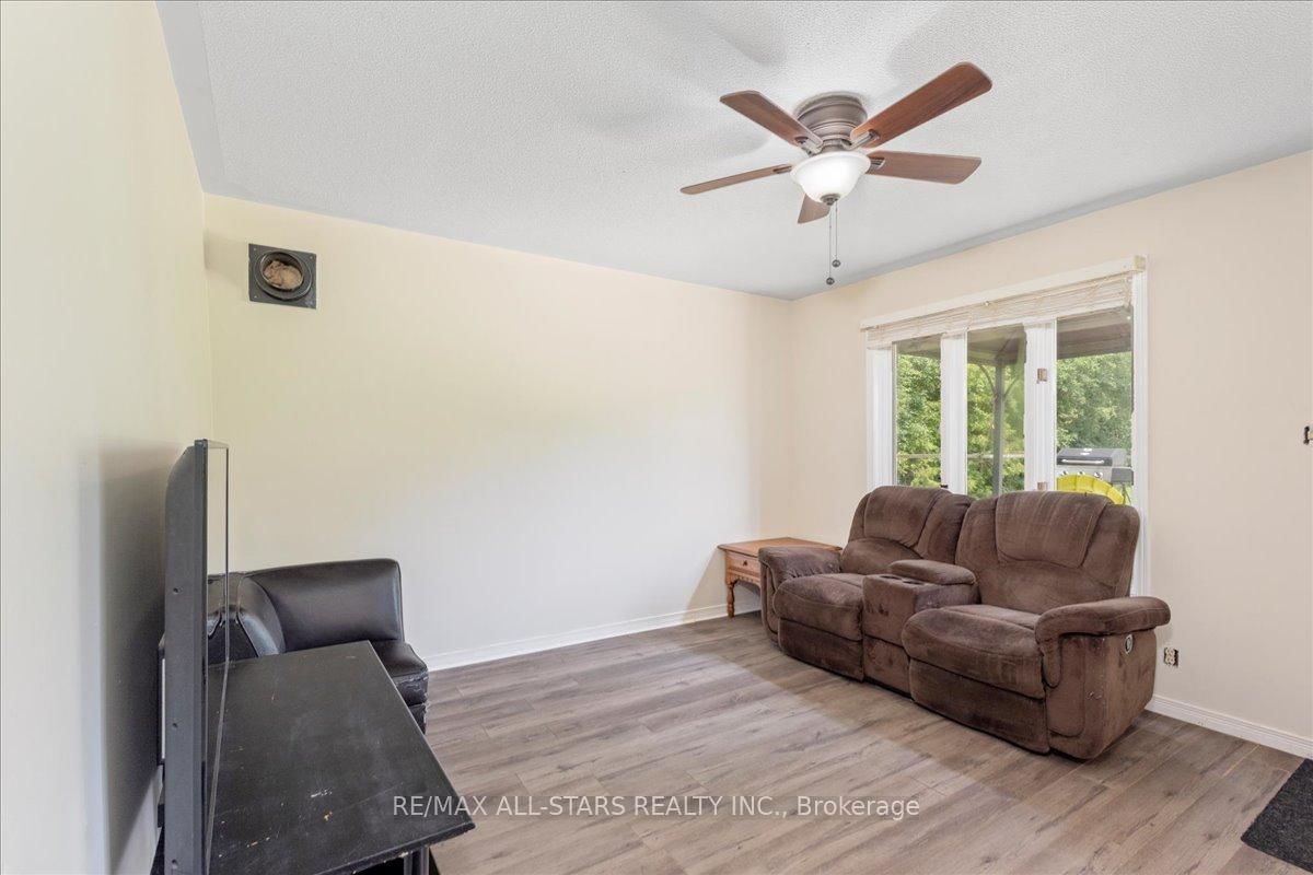 535 George Street • Brock, ON photo 14