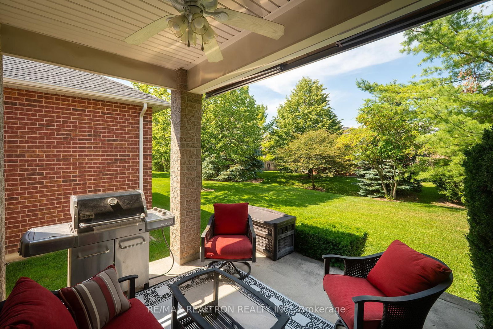 51 Bobby Locke Lane • Whitchurch-Stouffville, ON photo 3
