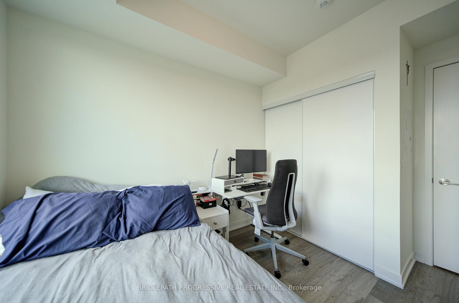 6 David Eyer Road • #518 • Richmond Hill, ON photo 23