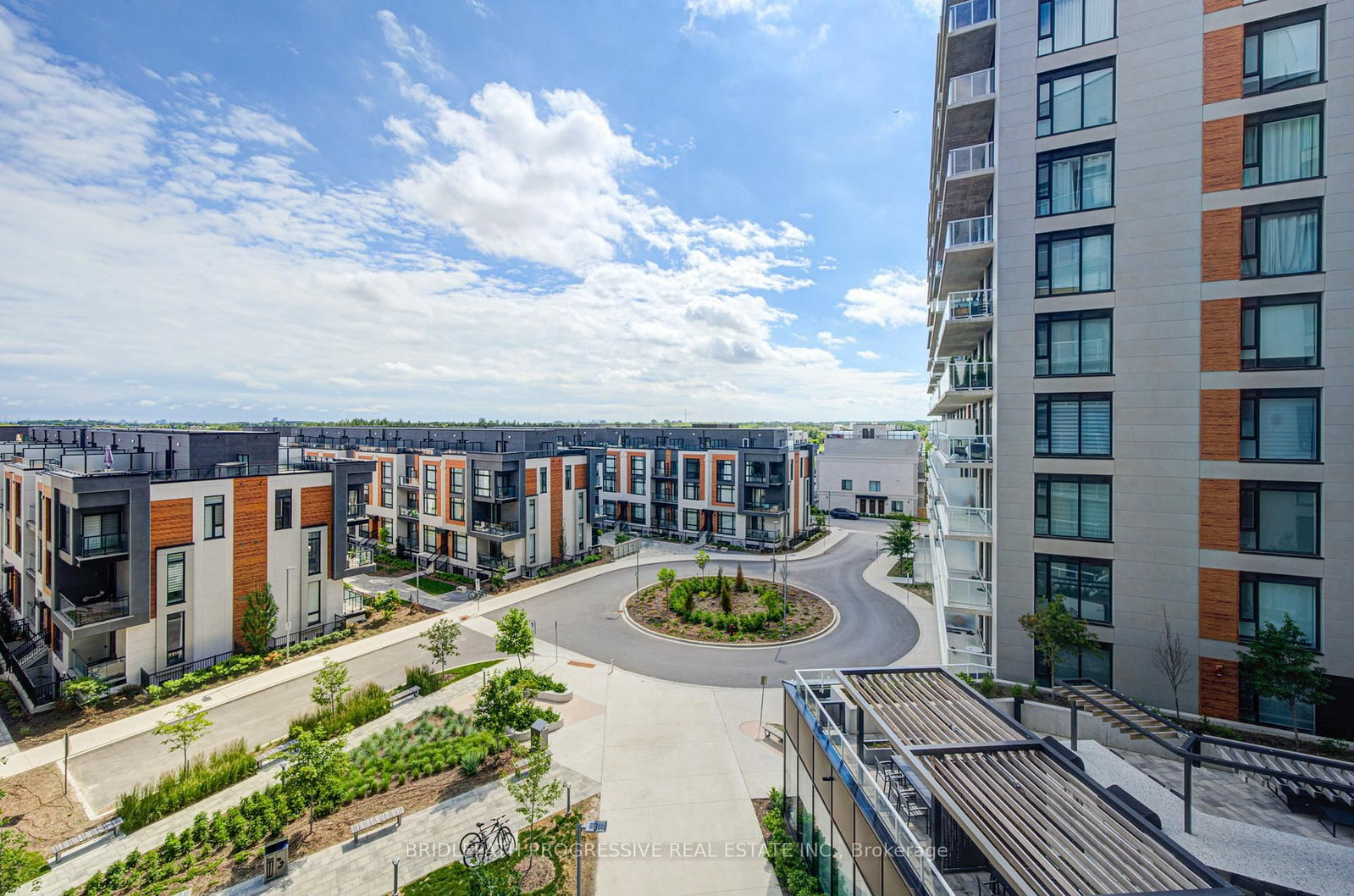 6 David Eyer Road • #518 • Richmond Hill, ON photo 36