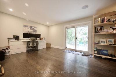 22 Thurgate Crescent • Markham, ON photo 8