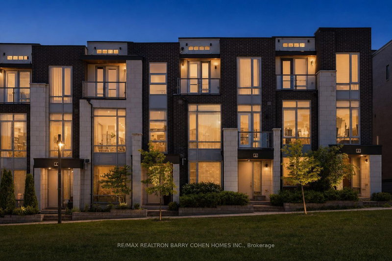 8 Heriot Place