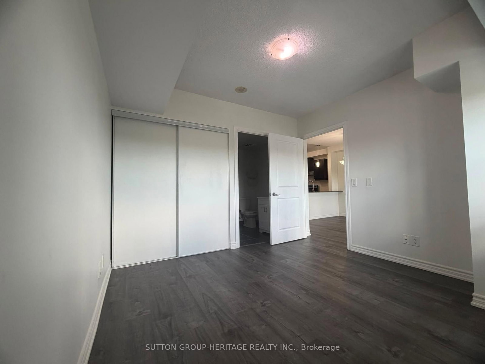 7730 Kipling Avenue • #404 • Vaughan, ON photo 19