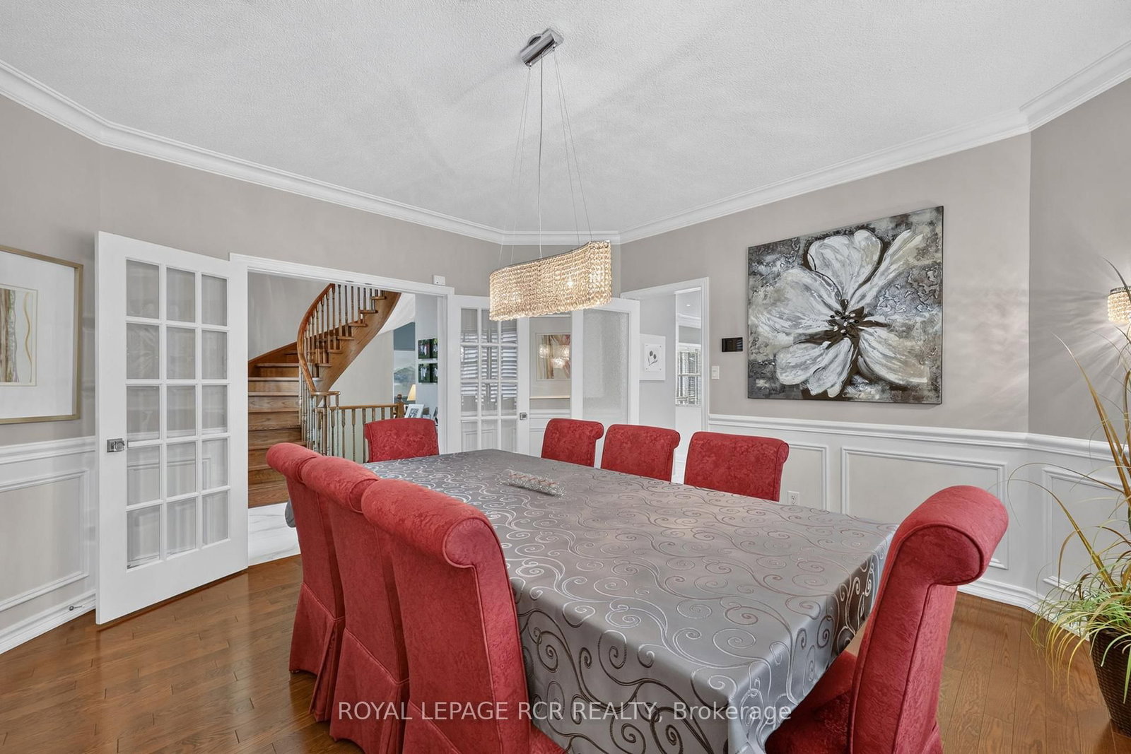 1071 Lockwood Circle • Newmarket, ON photo 16