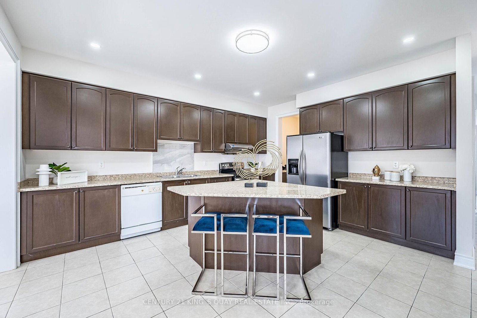 251 Cornell Park Avenue • Markham, ON photo 8