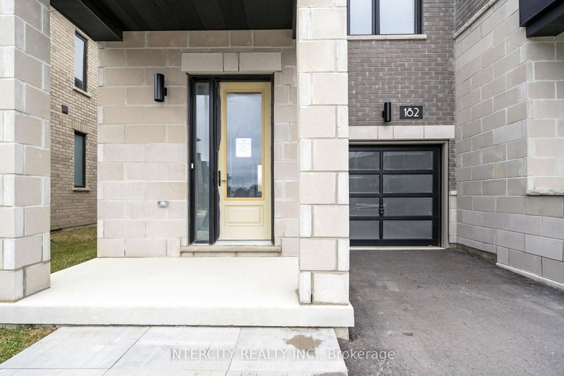 182 Mumbai Drive