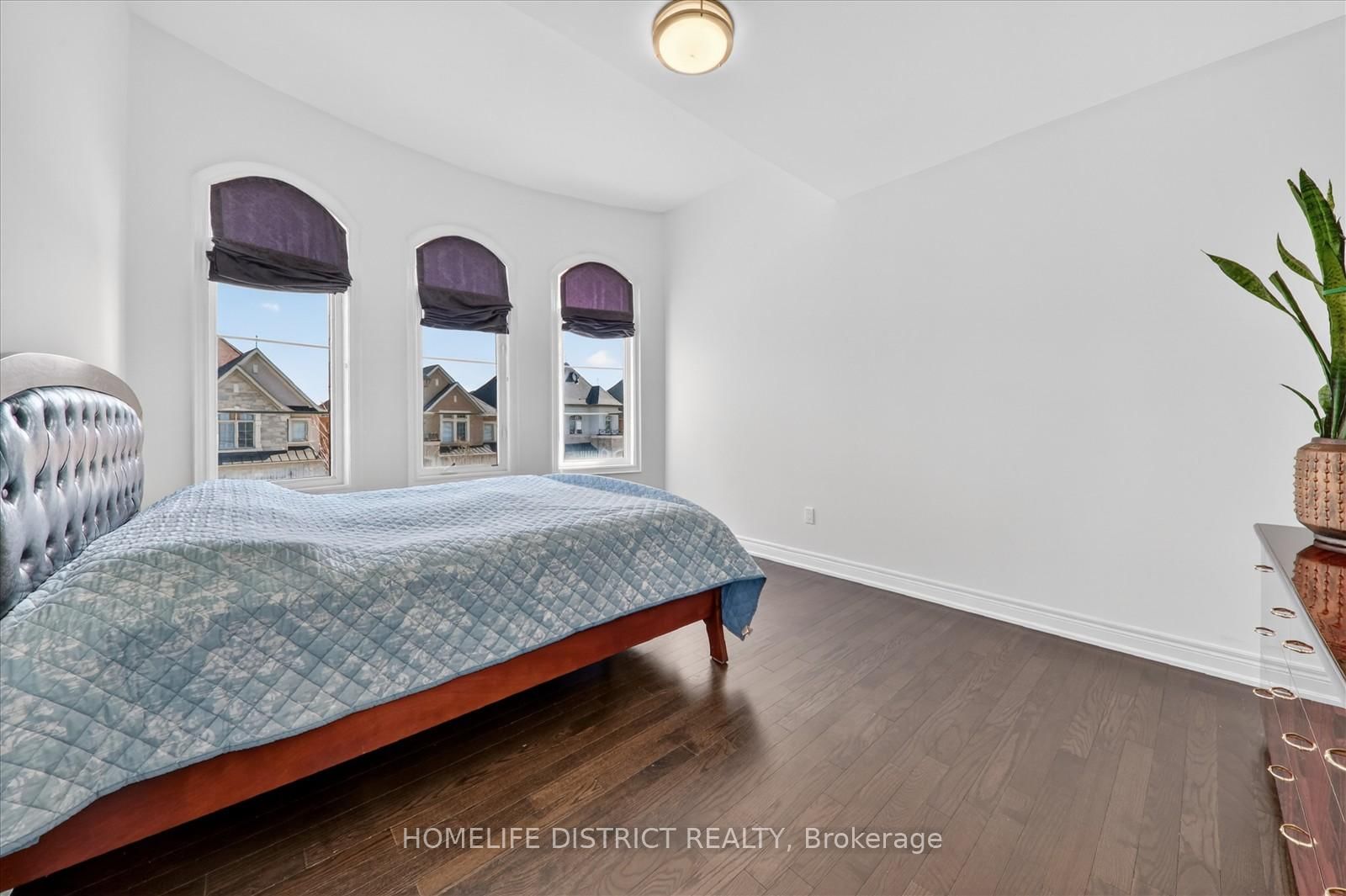 210 Cannes Avenue • Vaughan, ON photo 38