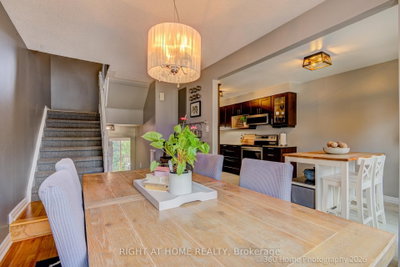 32 Harmony Circle • Bradford West Gwillimbury, ON photo 9