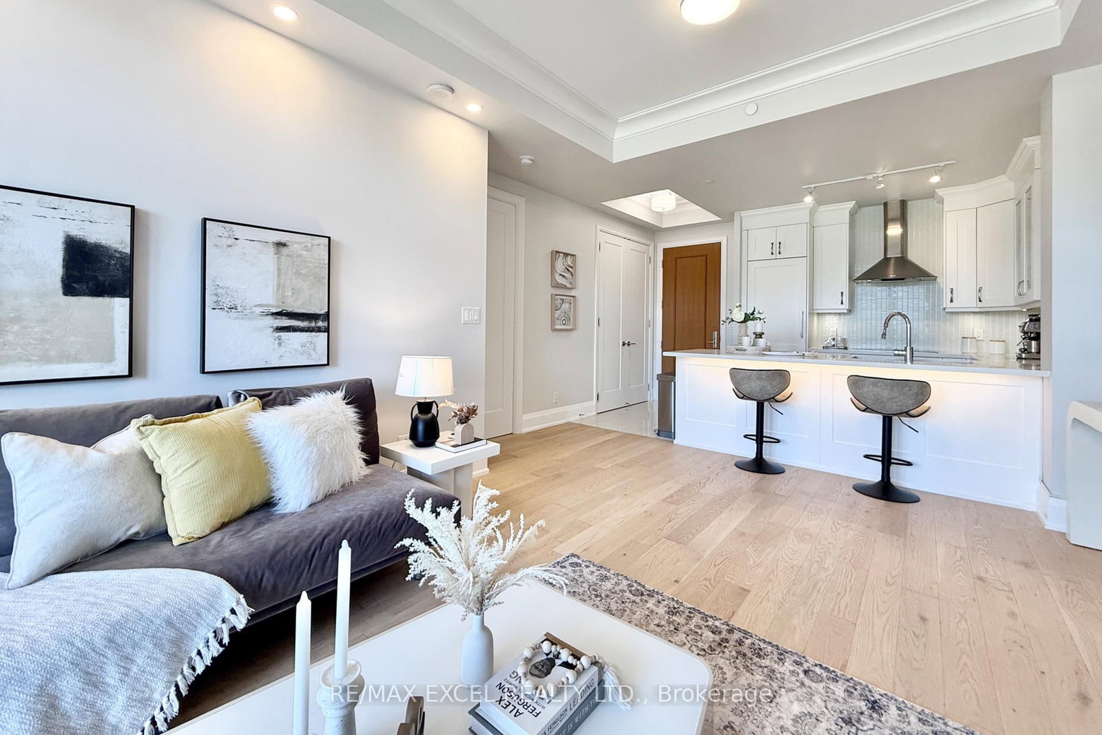 9 Stollery Pond Crescent • #208 • Markham, ON photo 13