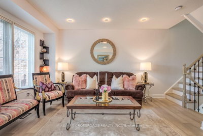 8 Larissa Court • Vaughan, ON