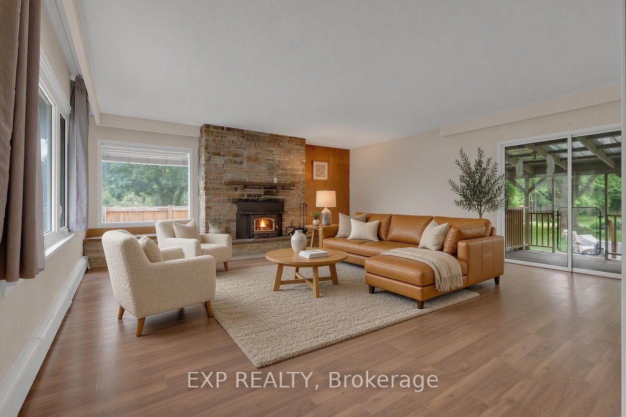 5373 Aurora Road • Whitchurch-Stouffville, ON photo 11