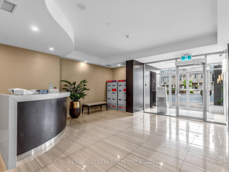 1102 - 399 South Park Road