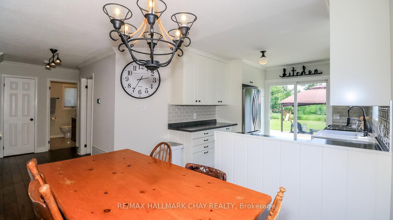 2281 Scythes Street • Innisfil, ON photo 16