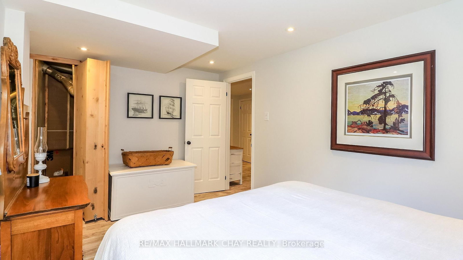 2281 Scythes Street • Innisfil, ON photo 30