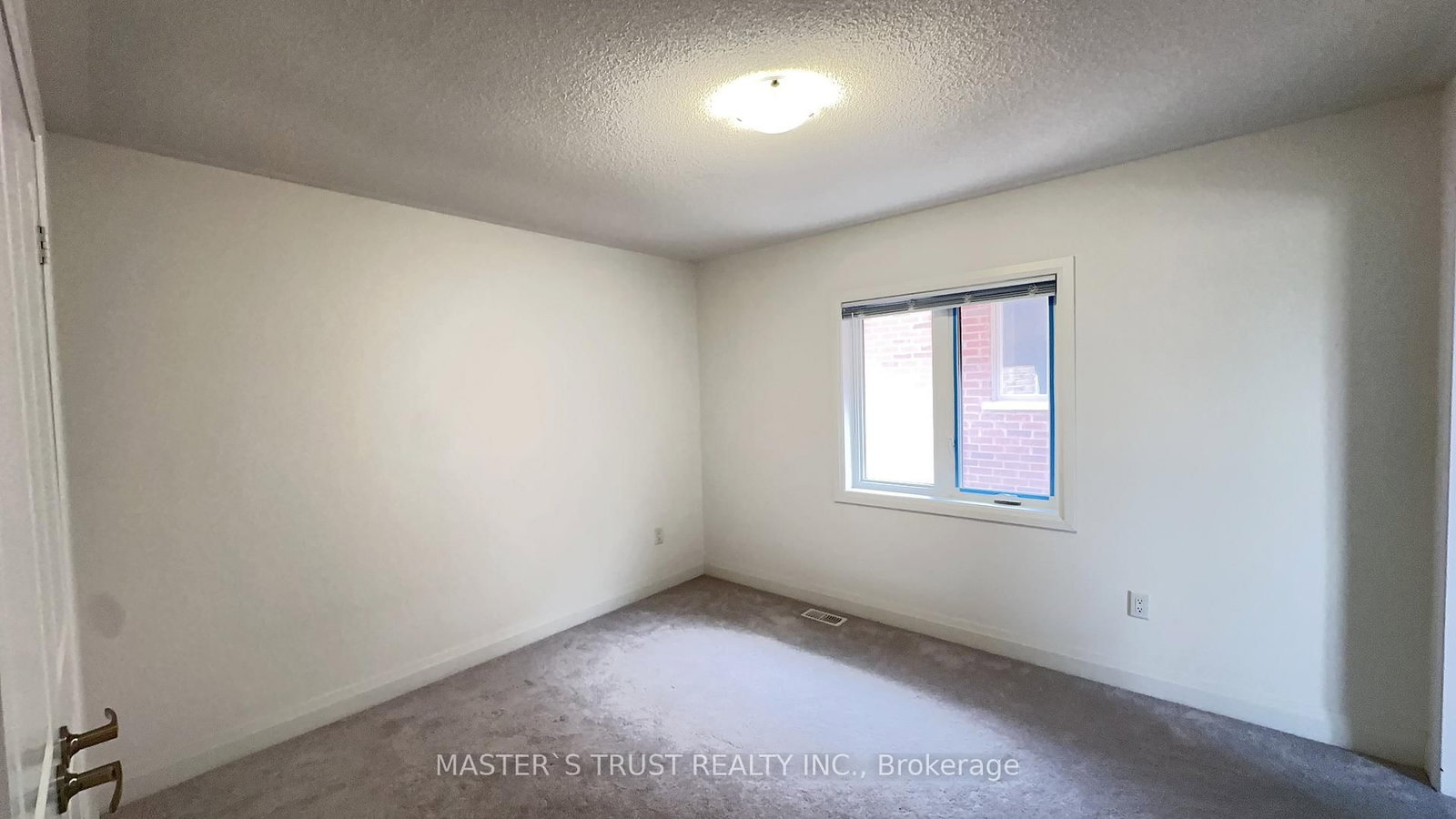 102 Frank Kelly Drive • East Gwillimbury, ON photo 31