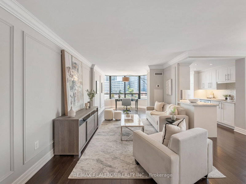 503 - 7460 Bathurst Street