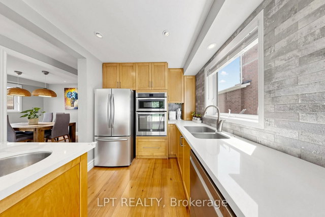30 Pentland Crescent