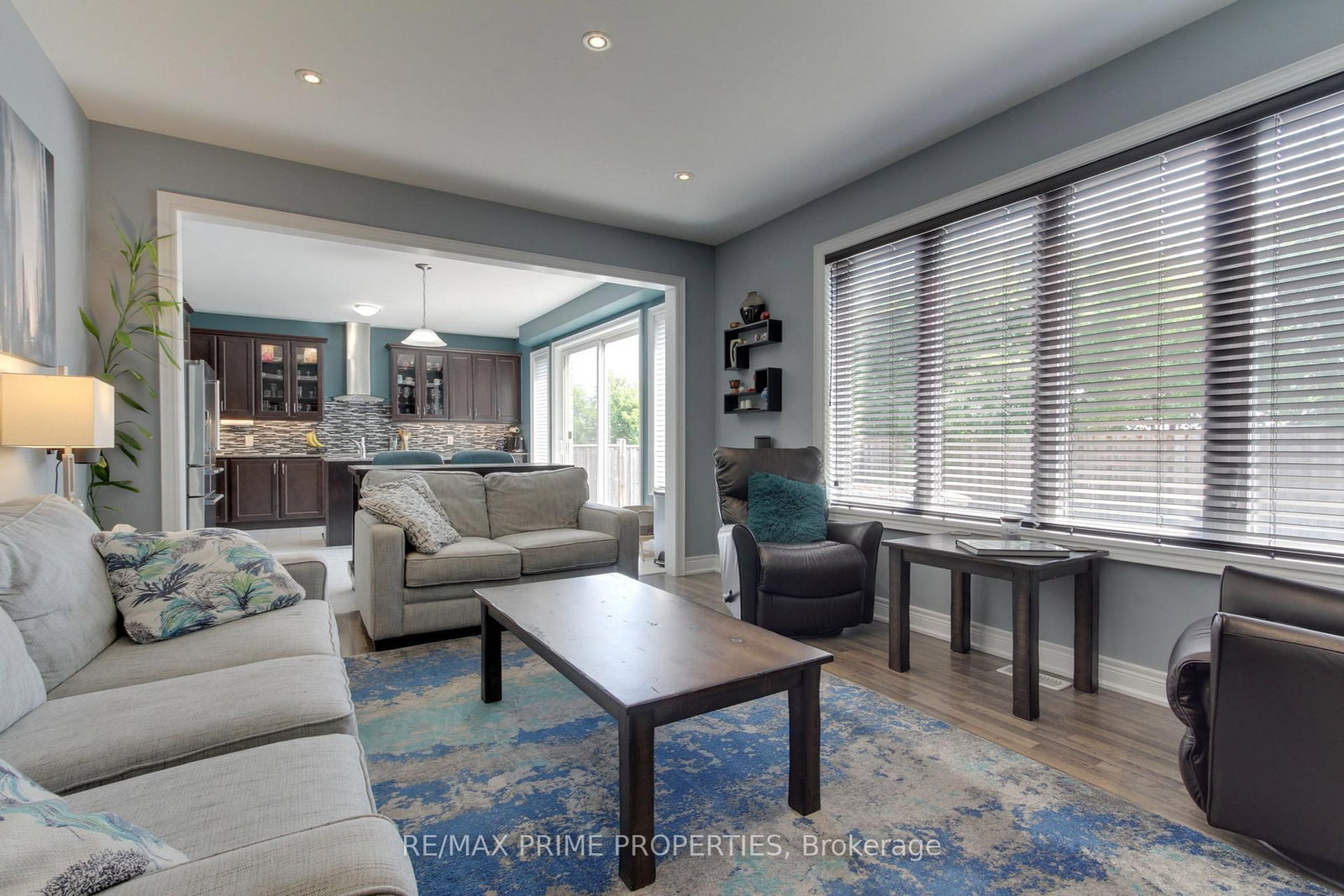 121 Robert Wilson Crescent • Georgina, ON photo 8