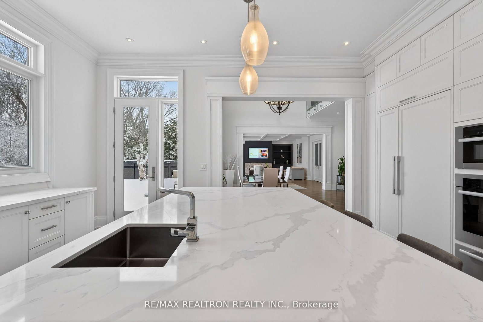 27 Laureleaf Rd, Markham, view 19