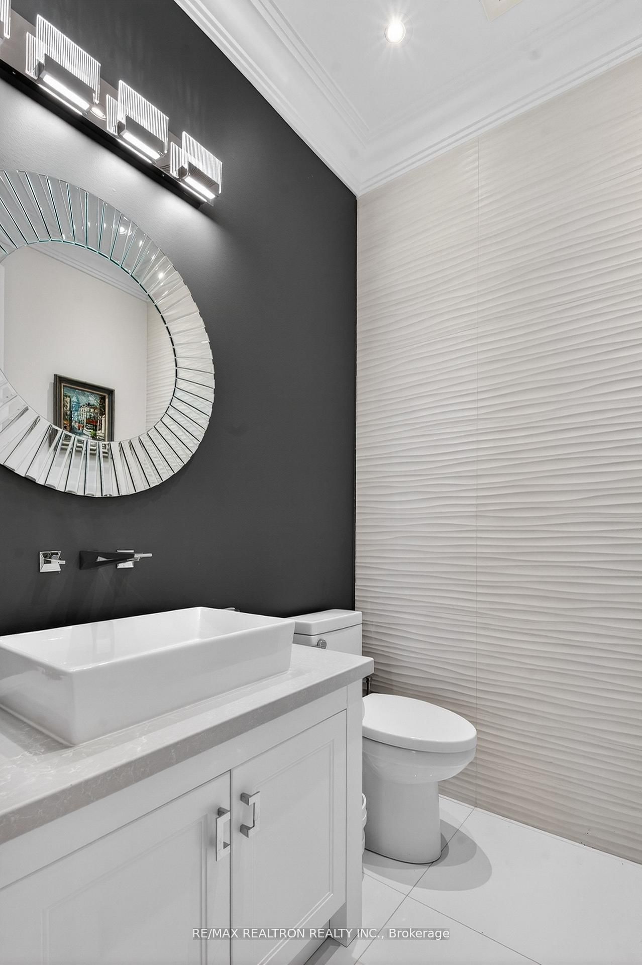 27 Laureleaf Rd, Markham, view 32