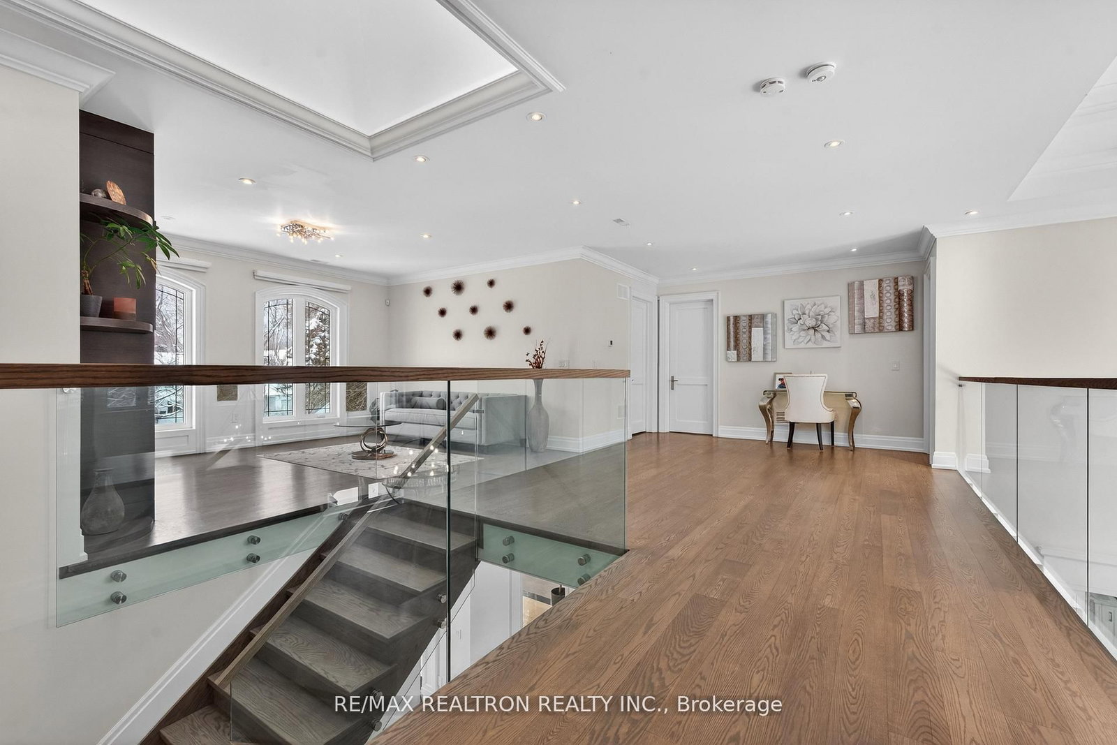 27 Laureleaf Rd, Markham, view 36