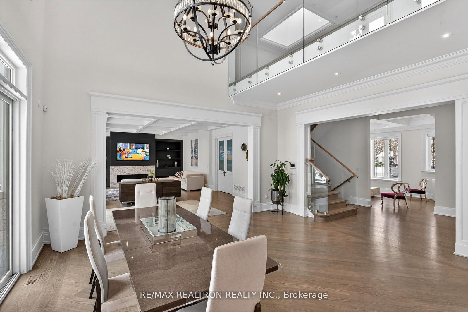 27 Laureleaf Rd, Markham, view 8