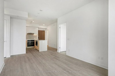 Unit 727 — 8188 Yonge Street — photo 6
