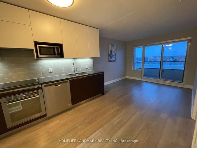 1511 - 15 Water Walk Drive E