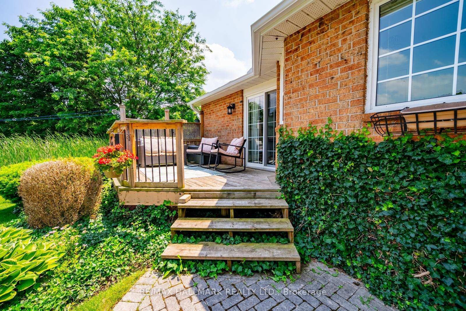 245 Cam Fella Boulevard • Whitchurch-Stouffville, ON photo 40