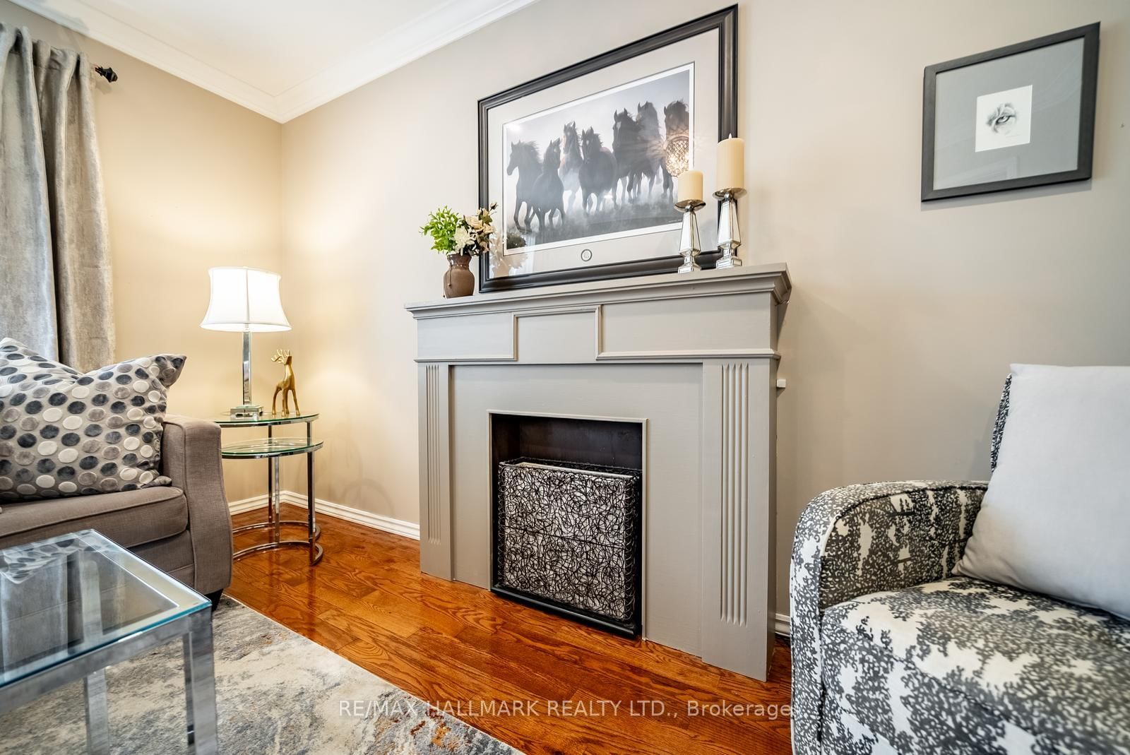 245 Cam Fella Boulevard • Whitchurch-Stouffville, ON photo 5