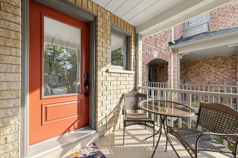 118 Woodroof Crescent