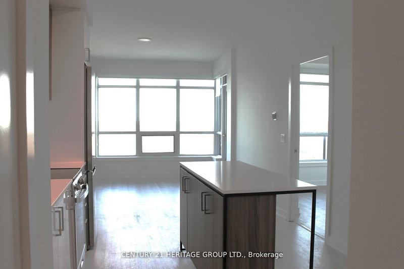 A3410 - 30 Upper Mall Way