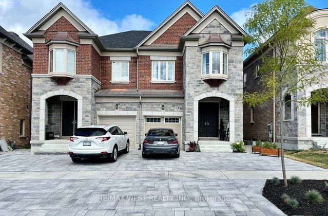 30 Drizzel Cres Crescent