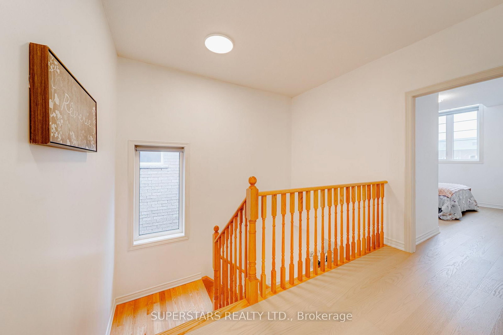 8 Kavanagh Avenue • East Gwillimbury, ON photo 24