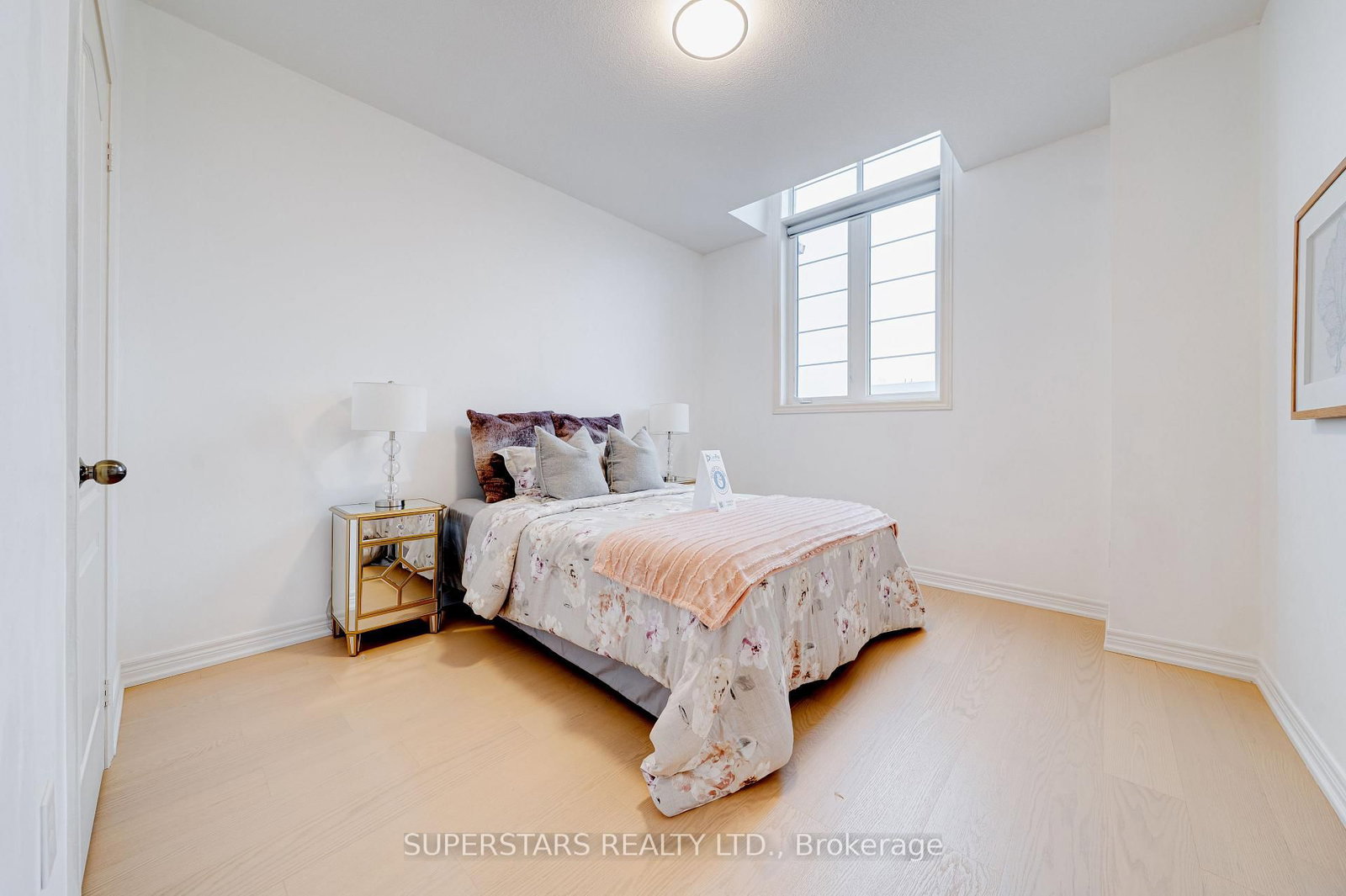 8 Kavanagh Avenue • East Gwillimbury, ON photo 34