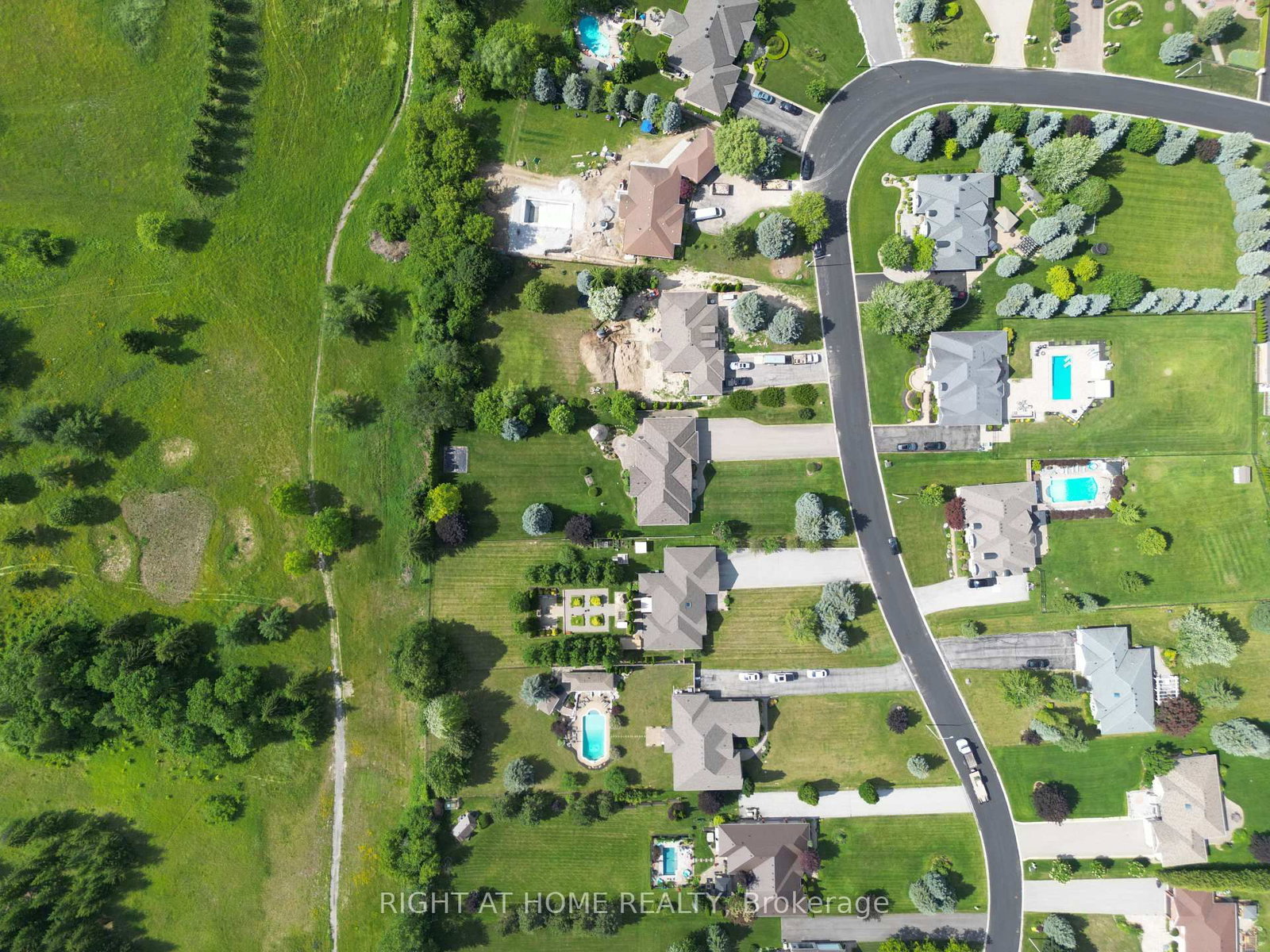 35 Golfview Boulevard • Bradford West Gwillimbury, ON photo 34
