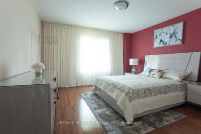 Detached House for lease at 54 Chayna Crescent, Vaughan, Ontario, L6A 0N1 - Patterson - MLS: N13513346