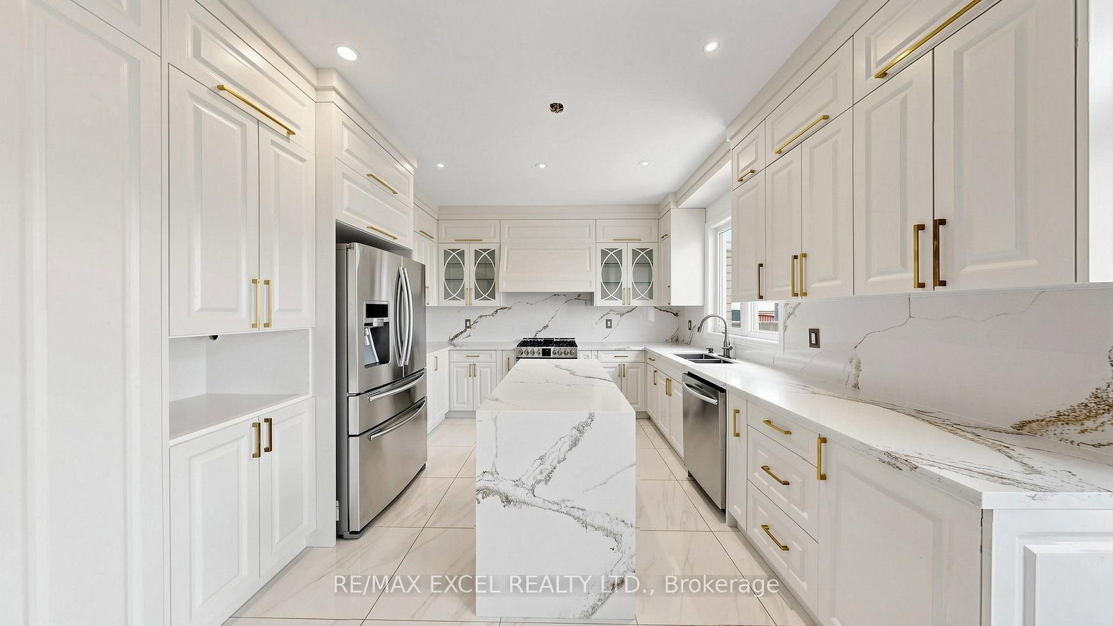 1062 Blackhall Crescent • Newmarket, ON photo 16