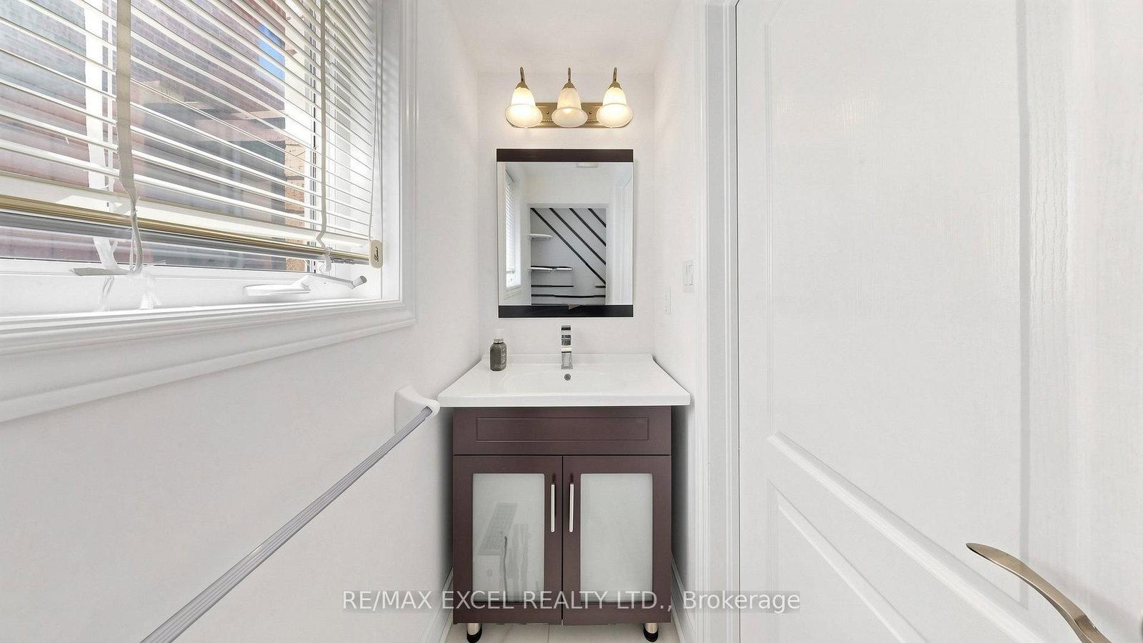1062 Blackhall Crescent • Newmarket, ON photo 24