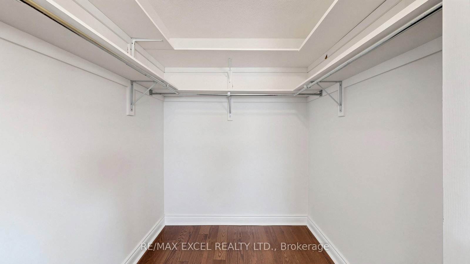 1062 Blackhall Crescent • Newmarket, ON photo 30