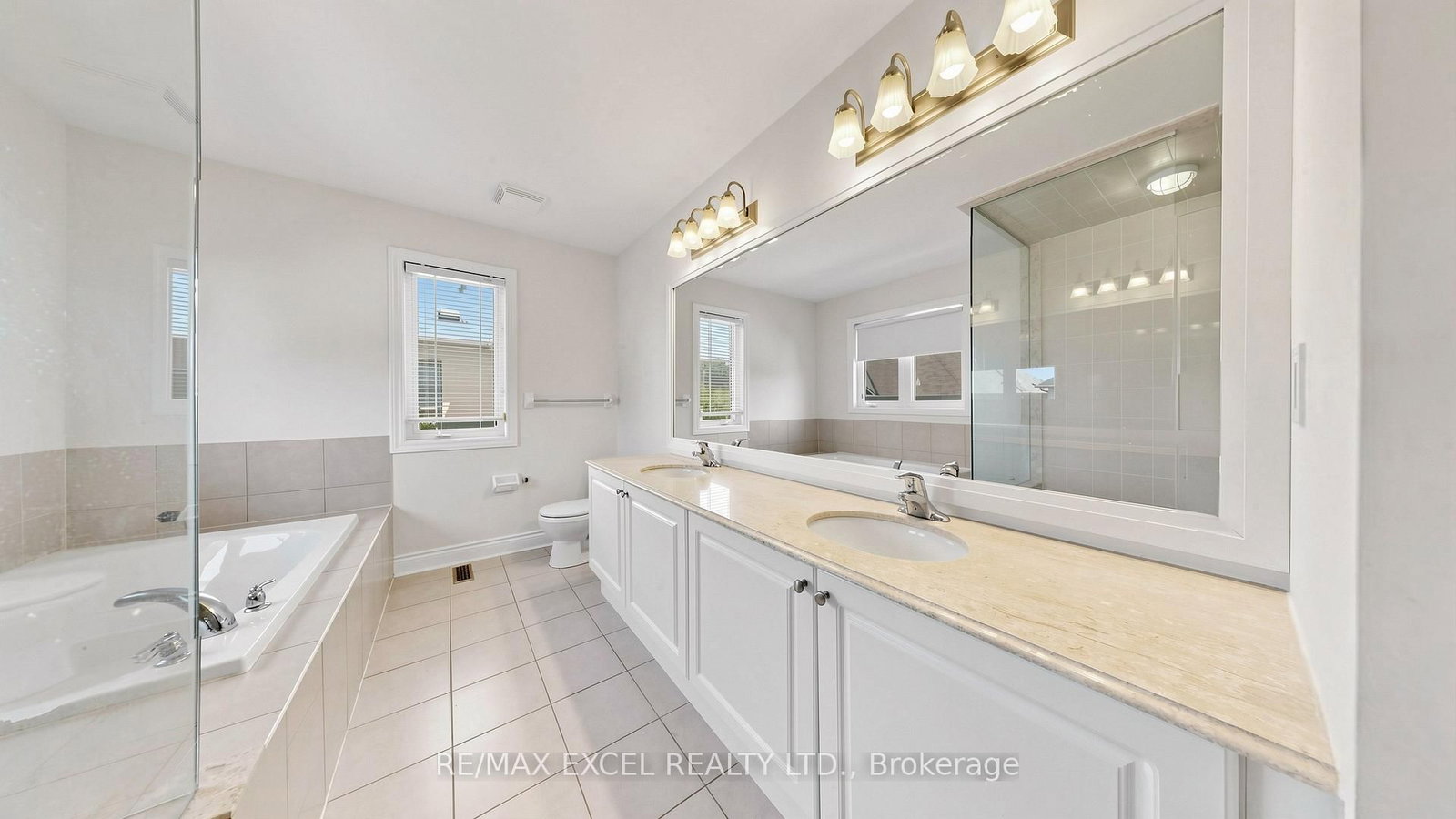 1062 Blackhall Crescent • Newmarket, ON photo 31